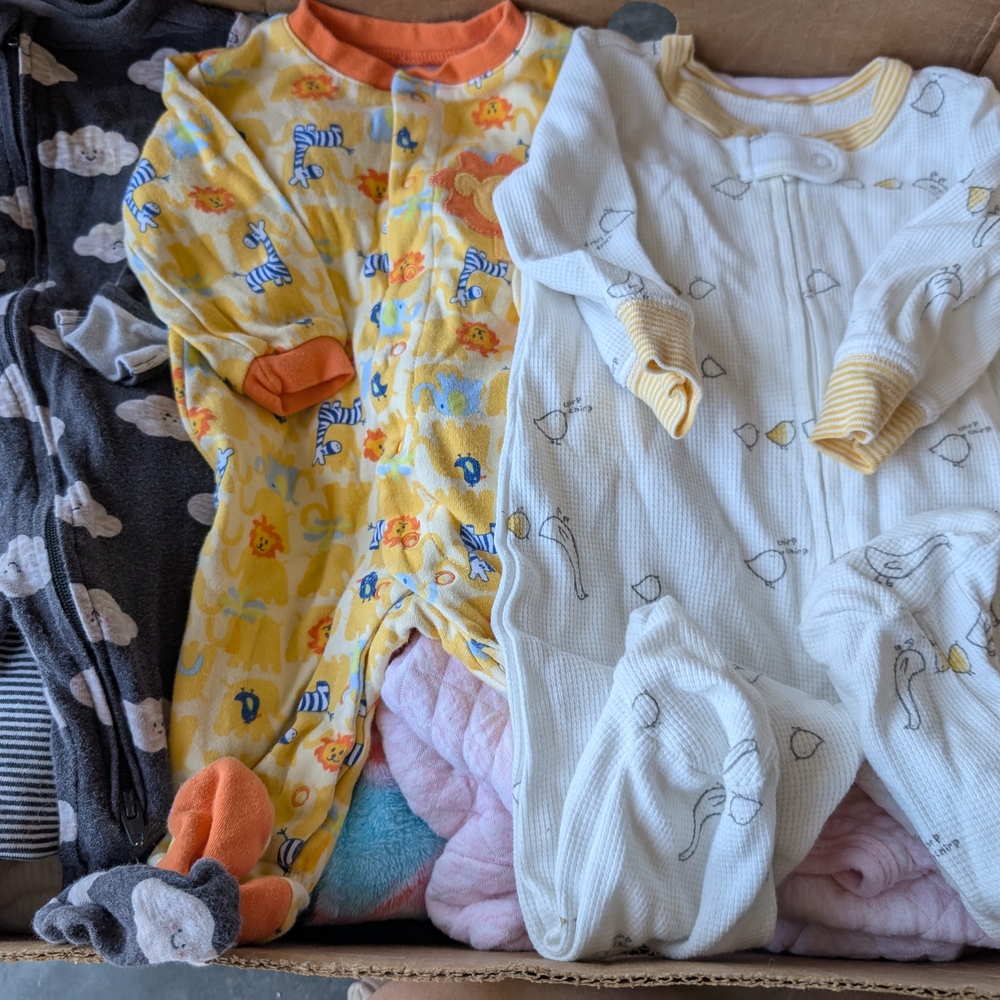 Yellow and White Kids One Pieces Set
